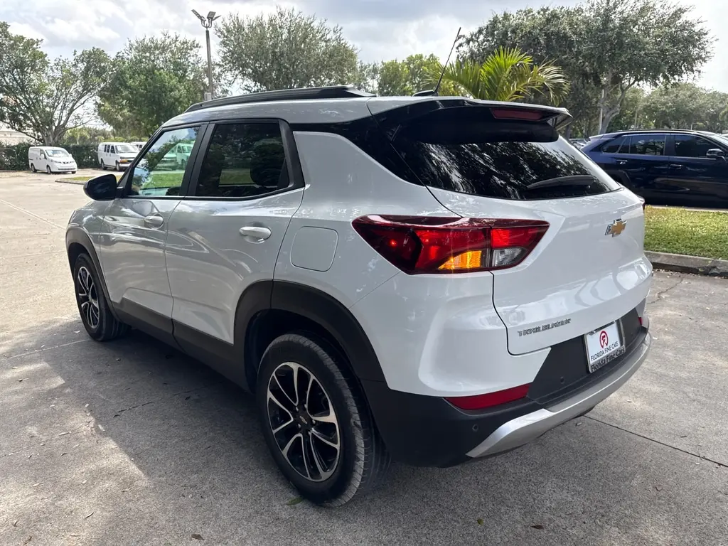 Florida Fine Cars - Used CHEVROLET TRAILBLAZER 2024 WEST PALM LT