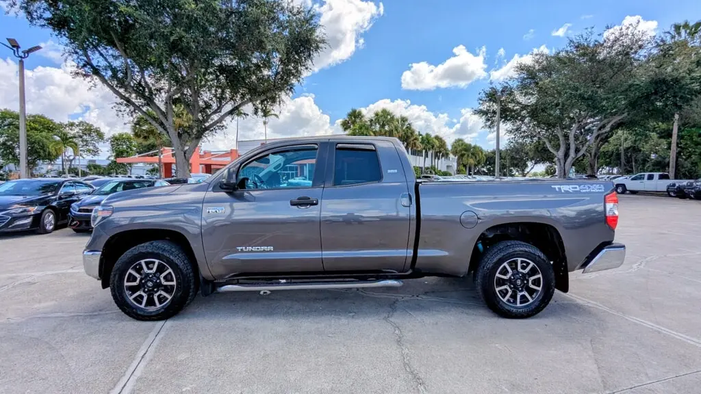 Florida Fine Cars - Used TOYOTA TUNDRA 4WD 2020 WEST PALM SR5