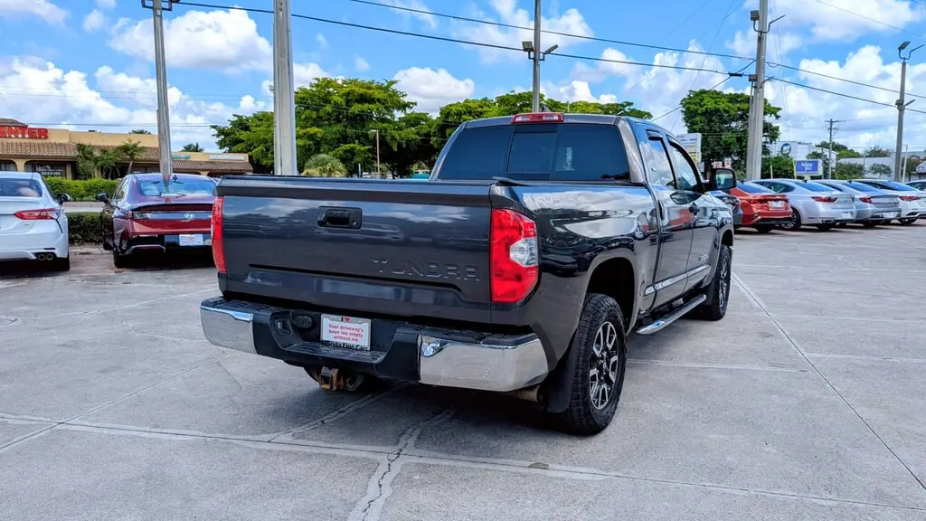 Florida Fine Cars - Used TOYOTA TUNDRA 4WD 2020 WEST PALM SR5