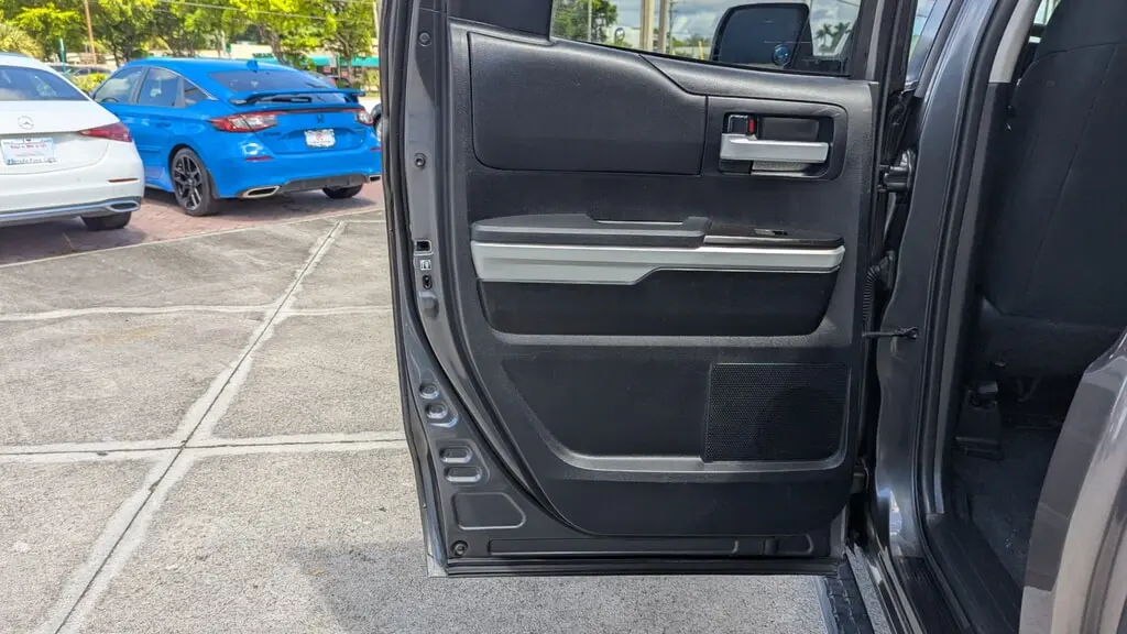 Florida Fine Cars - Used TOYOTA TUNDRA 4WD 2020 WEST PALM SR5