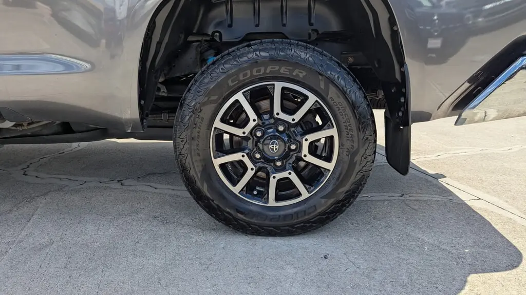 Florida Fine Cars - Used TOYOTA TUNDRA 4WD 2020 WEST PALM SR5