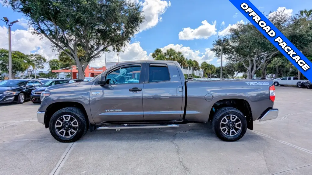Florida Fine Cars - Used TOYOTA TUNDRA 4WD 2020 WEST PALM SR5