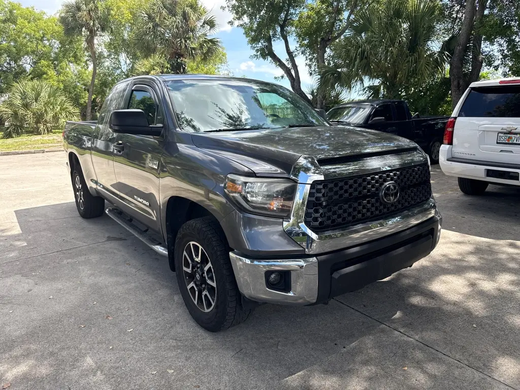 Florida Fine Cars - Used TOYOTA TUNDRA 4WD 2020 WEST PALM SR5