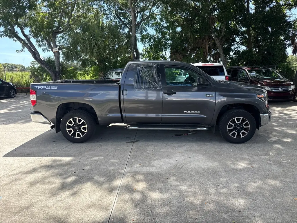 Florida Fine Cars - Used TOYOTA TUNDRA 4WD 2020 WEST PALM SR5