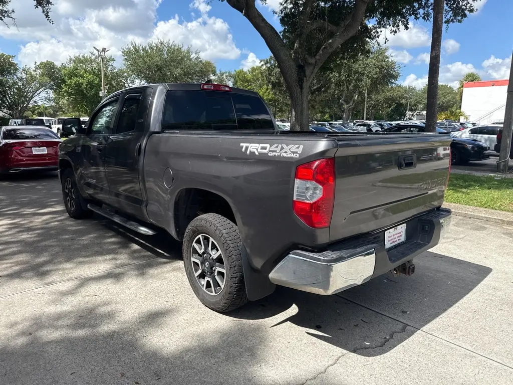 Florida Fine Cars - Used TOYOTA TUNDRA 4WD 2020 WEST PALM SR5