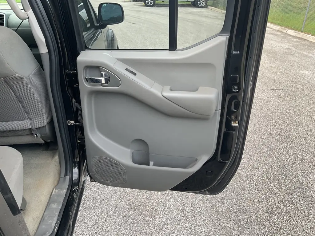 Florida Fine Cars - Used NISSAN FRONTIER 2017 ORLANDO SV V6