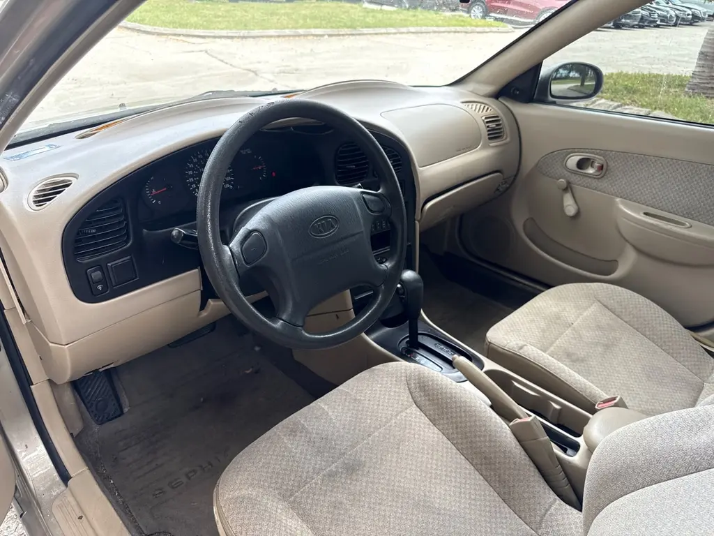 Florida Fine Cars - Used KIA SEPHIA 1998 WEST PALM LS