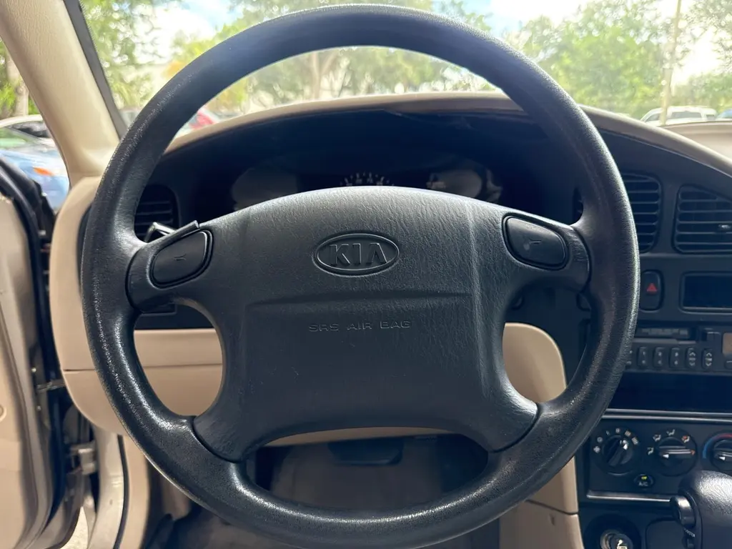 Florida Fine Cars - Used KIA SEPHIA 1998 WEST PALM LS