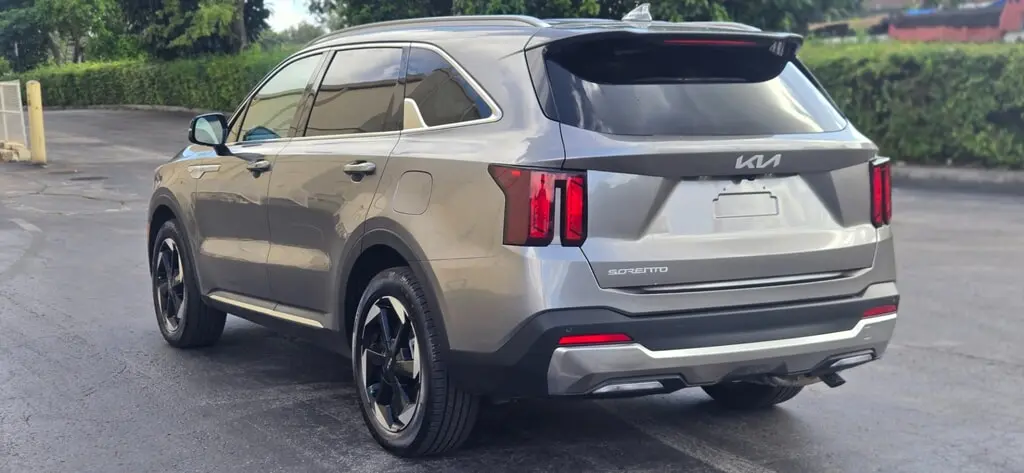 Florida Fine Cars - Used KIA SORENTO HYBRID 2025 MIAMI EX