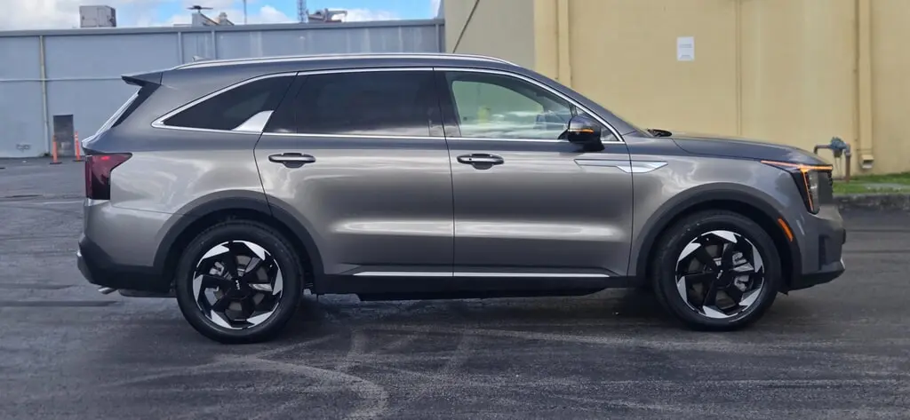 Florida Fine Cars - Used KIA SORENTO HYBRID 2025 MIAMI EX