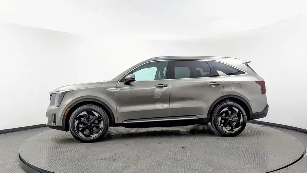 Florida Fine Cars - Used KIA SORENTO HYBRID 2025 MIAMI EX