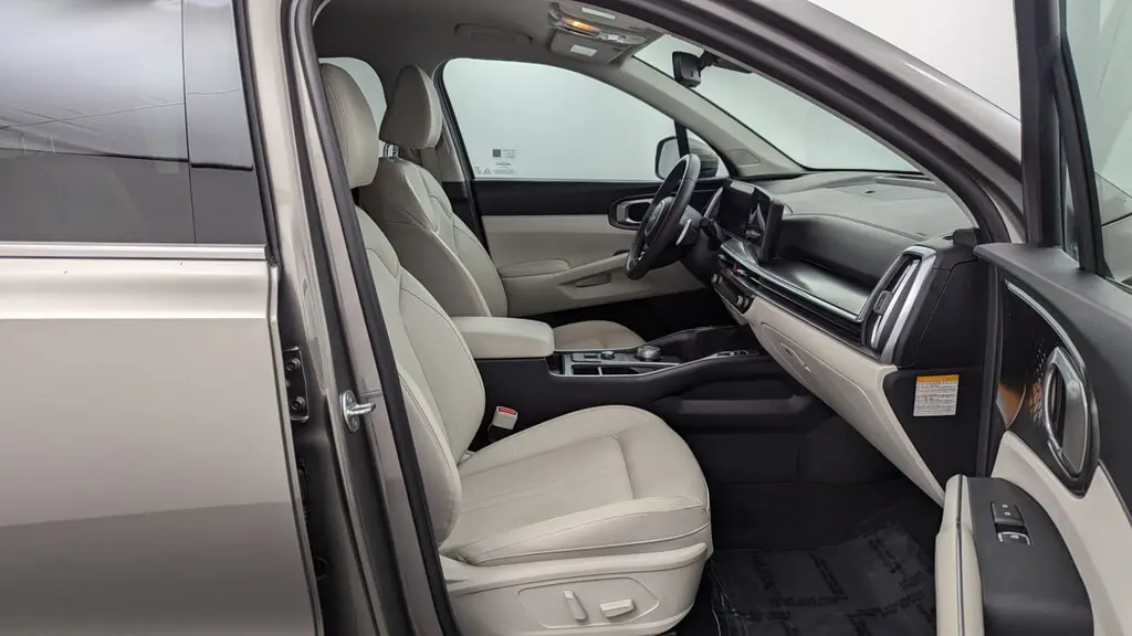 Florida Fine Cars - Used KIA SORENTO HYBRID 2025 MIAMI EX
