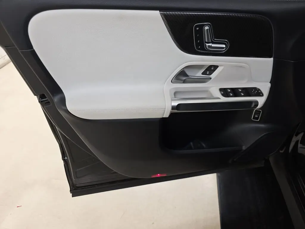 Florida Fine Cars - Used MERCEDES-BENZ GLB 2021 ORLANDO GLB 250