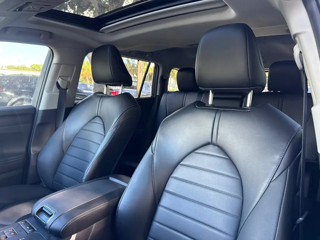 Florida Fine Cars - Used TOYOTA HIGHLANDER 2022 WEST PALM XLE