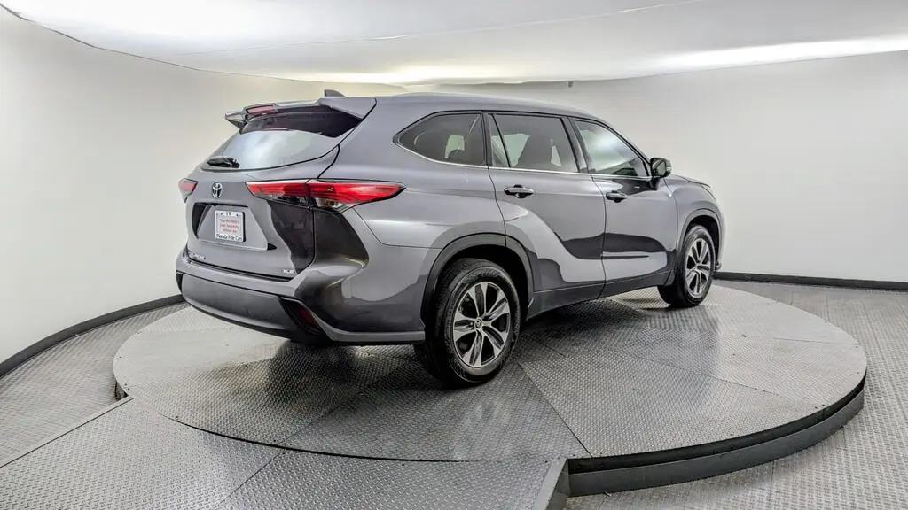 Florida Fine Cars - Used TOYOTA HIGHLANDER 2022 WEST PALM XLE