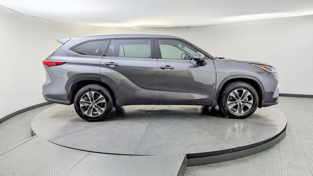 Florida Fine Cars - Used TOYOTA HIGHLANDER 2022 WEST PALM XLE