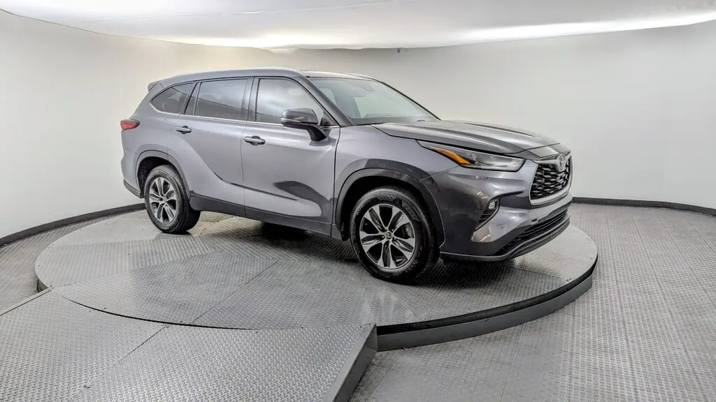 Florida Fine Cars - Used TOYOTA HIGHLANDER 2022 WEST PALM XLE