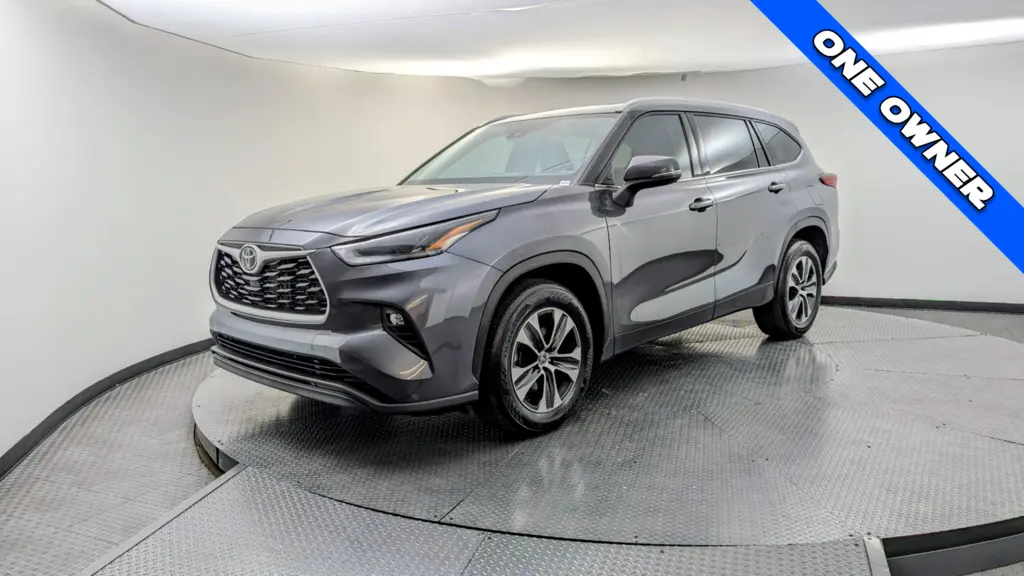 Florida Fine Cars - Used TOYOTA HIGHLANDER 2022 WEST PALM XLE