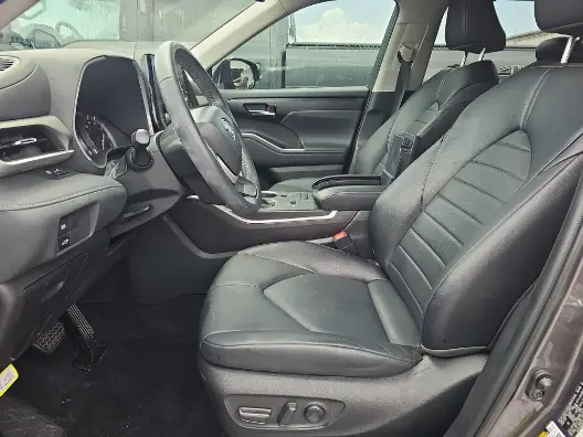Florida Fine Cars - Used TOYOTA HIGHLANDER 2022 WEST PALM XLE
