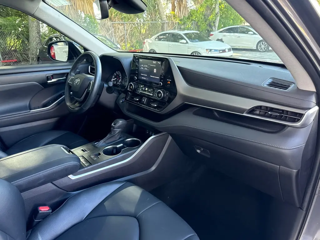 Florida Fine Cars - Used TOYOTA HIGHLANDER 2022 WEST PALM XLE