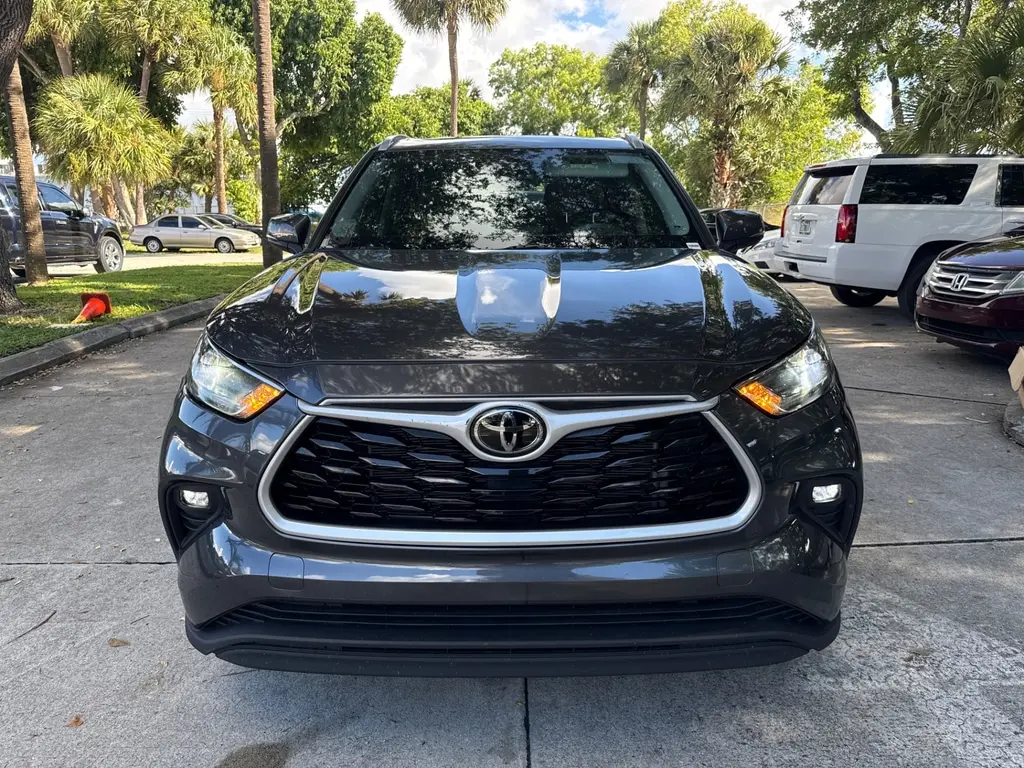 Florida Fine Cars - Used TOYOTA HIGHLANDER 2022 WEST PALM XLE
