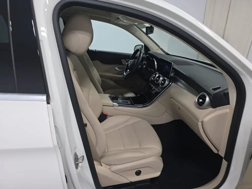 Florida Fine Cars - Used MERCEDES-BENZ GLC 2021 MARGATE GLC 300