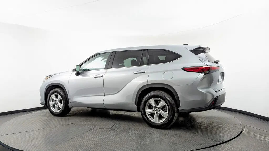 Florida Fine Cars - Used TOYOTA HIGHLANDER 2023 MARGATE LE