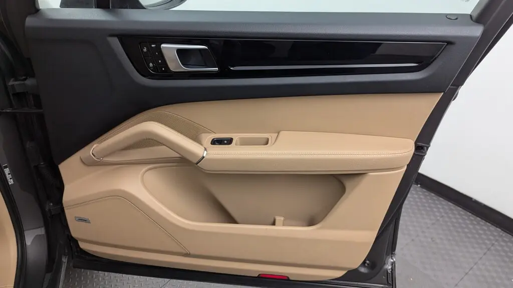 Florida Fine Cars - Used PORSCHE CAYENNE 2019 MIAMI 