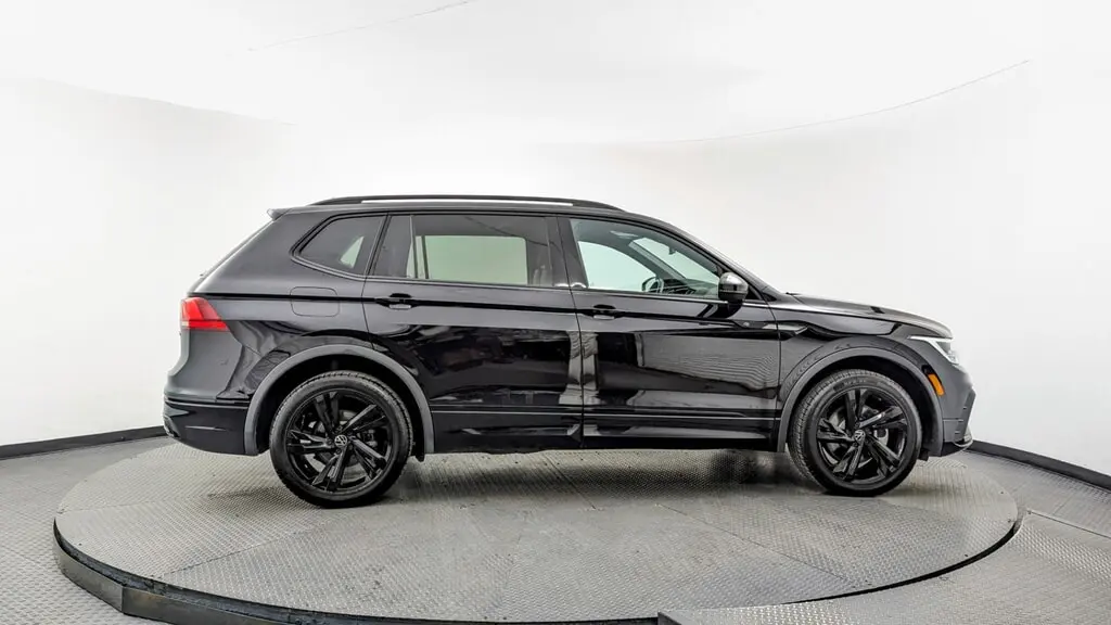 Florida Fine Cars - Used VOLKSWAGEN TIGUAN 2023 MIAMI SE R-LINE BLACK