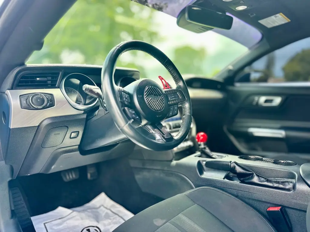 2023 Ford Mustang GT photo 10