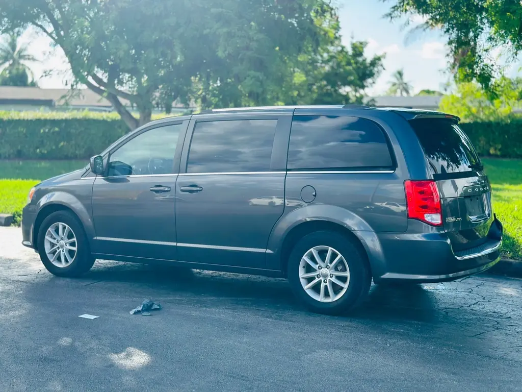 Florida Fine Cars - Used DODGE GRAND CARAVAN 2018 MARGATE SXT