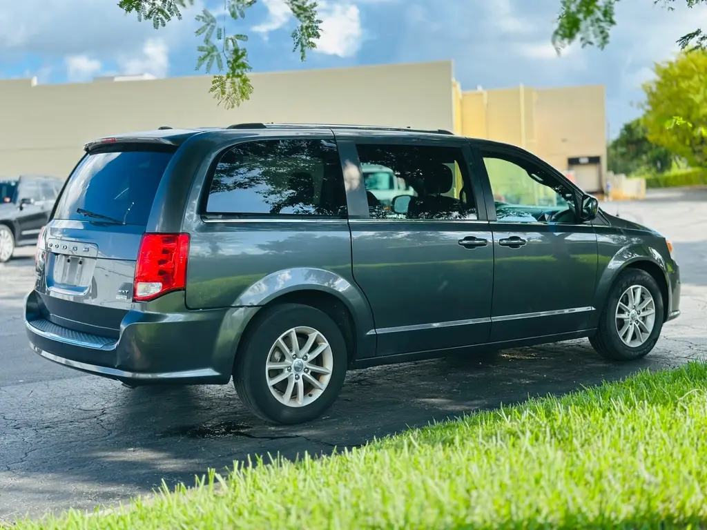 Florida Fine Cars - Used DODGE GRAND CARAVAN 2018 MARGATE SXT