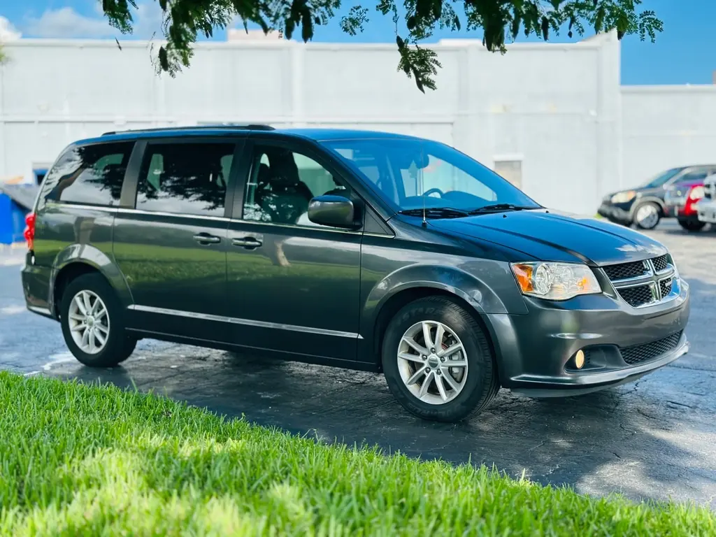 Florida Fine Cars - Used DODGE GRAND CARAVAN 2018 MARGATE SXT