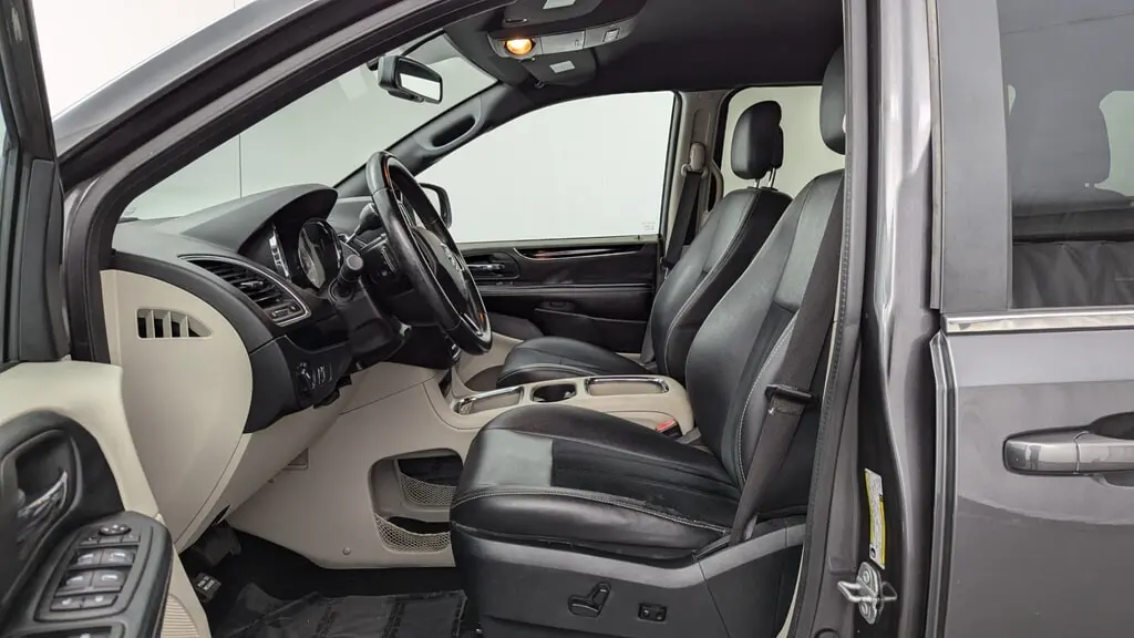 Florida Fine Cars - Used DODGE GRAND CARAVAN 2018 MARGATE SXT