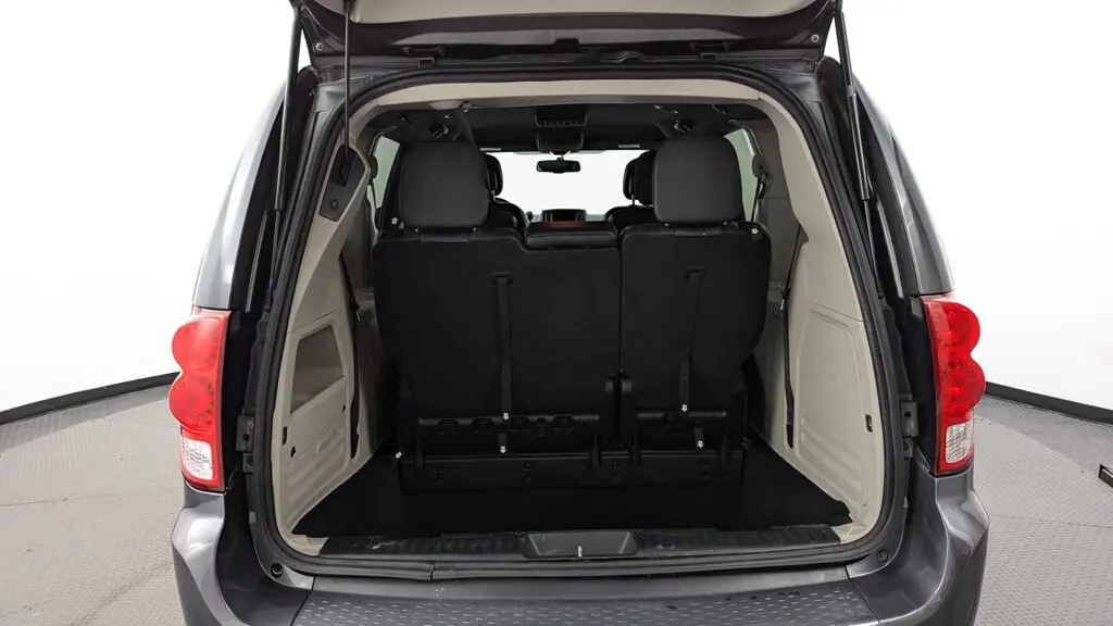 Florida Fine Cars - Used DODGE GRAND CARAVAN 2018 MARGATE SXT
