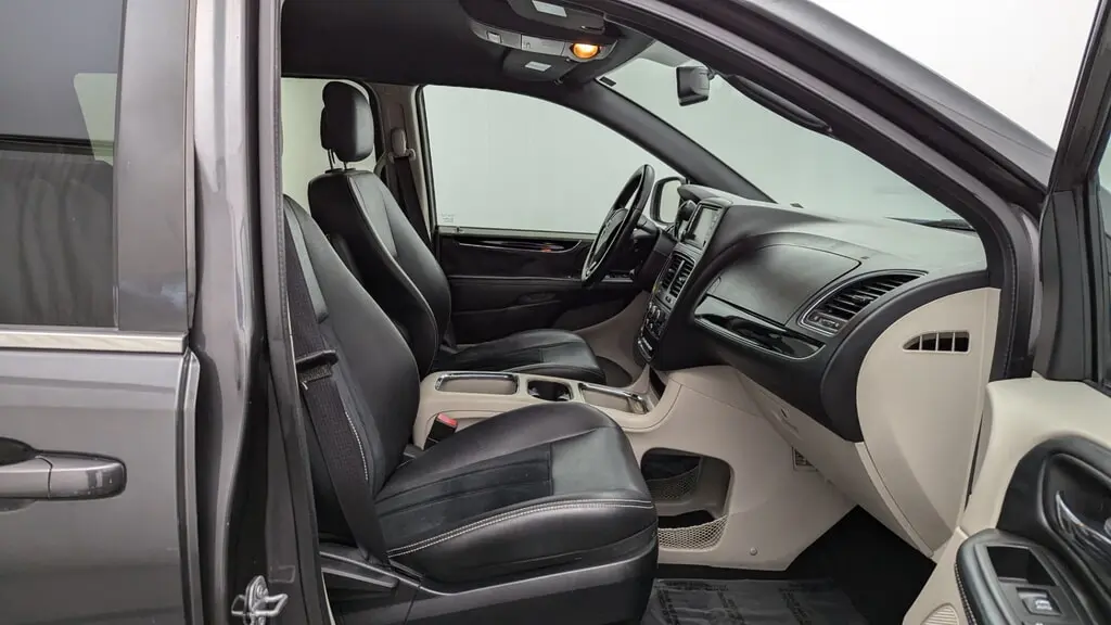 Florida Fine Cars - Used DODGE GRAND CARAVAN 2018 MARGATE SXT