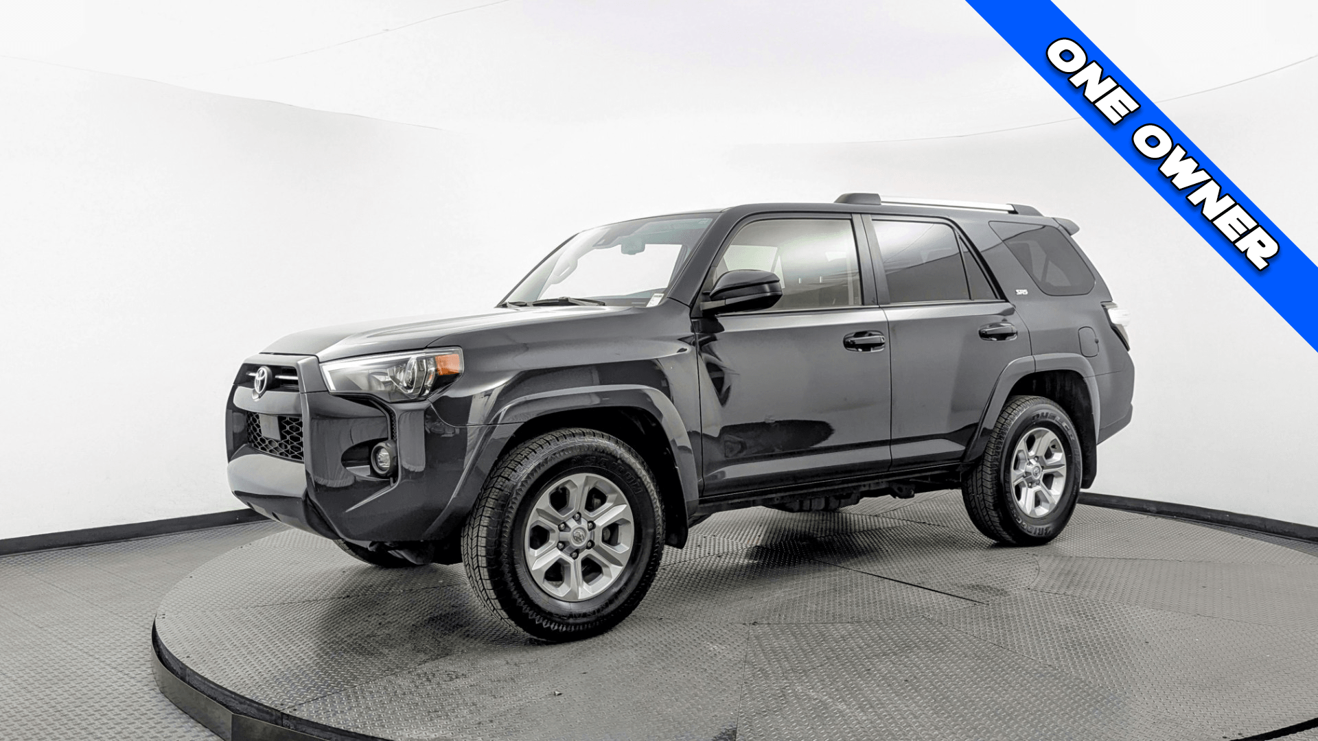 2024 Toyota 4Runner SR5's photo