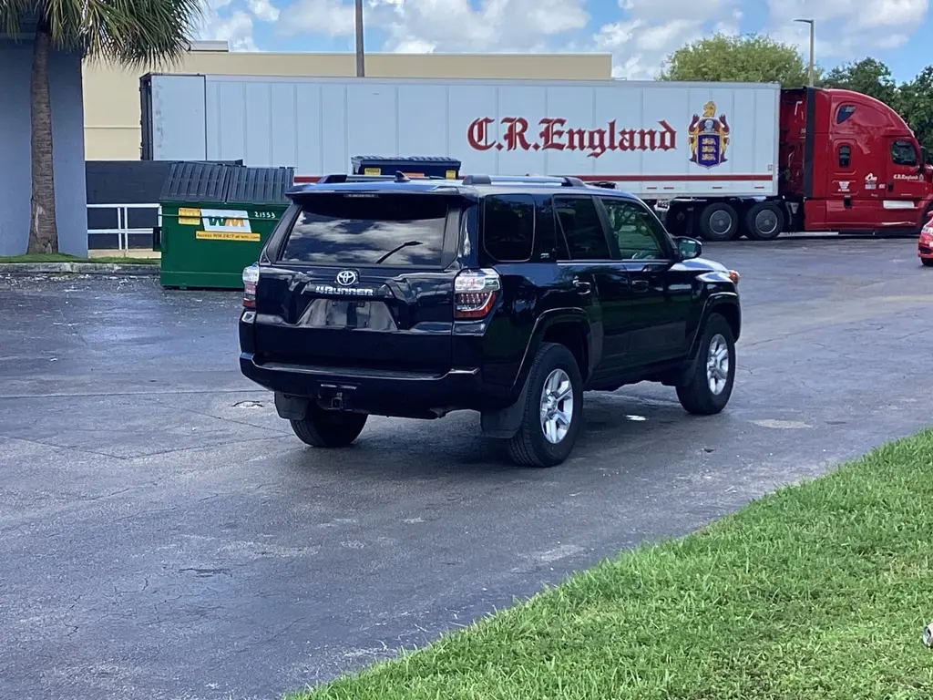 2024 Toyota 4Runner SR5 photo 6