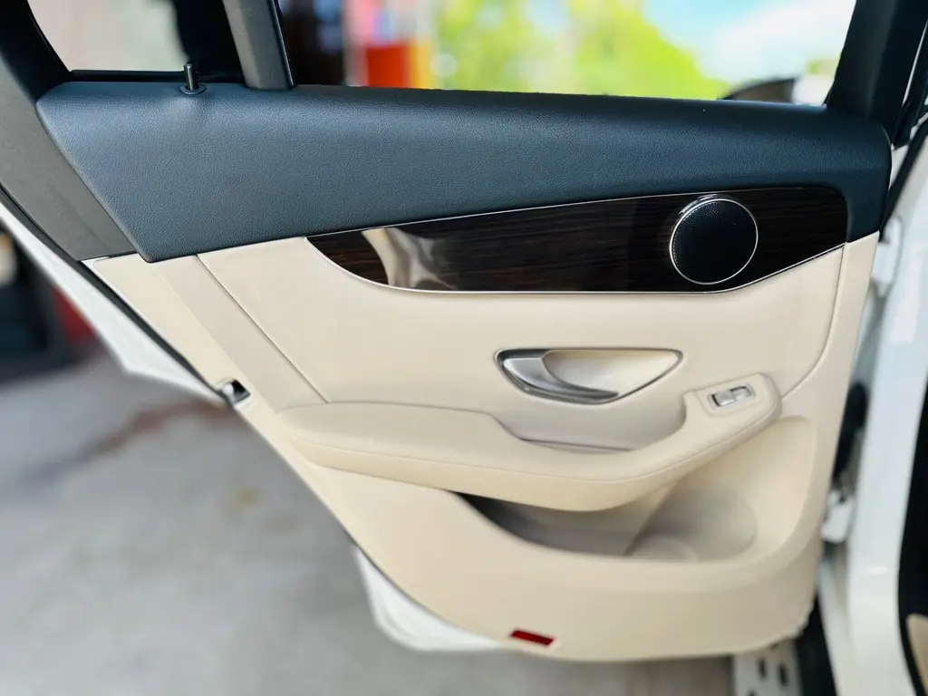 Florida Fine Cars - Used MERCEDES-BENZ GLC 2019 MIAMI GLC 300