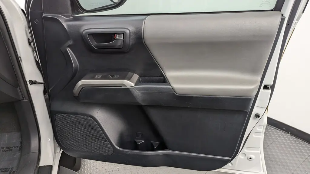 Florida Fine Cars - Used TOYOTA TACOMA 2016 MARGATE SR5