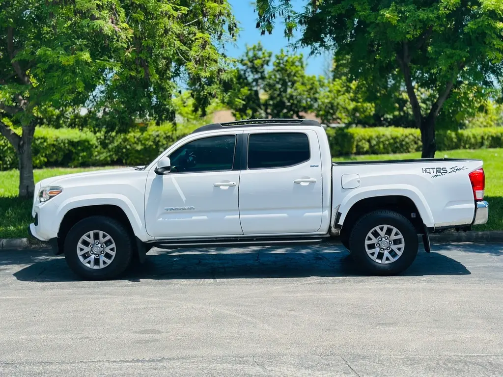 Florida Fine Cars - Used TOYOTA TACOMA 2016 MARGATE SR5