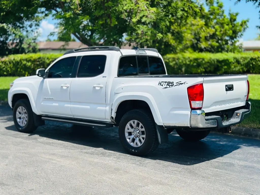 Florida Fine Cars - Used TOYOTA TACOMA 2016 MARGATE SR5
