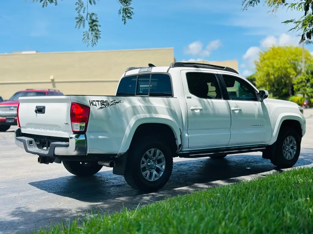 Florida Fine Cars - Used TOYOTA TACOMA 2016 MARGATE SR5