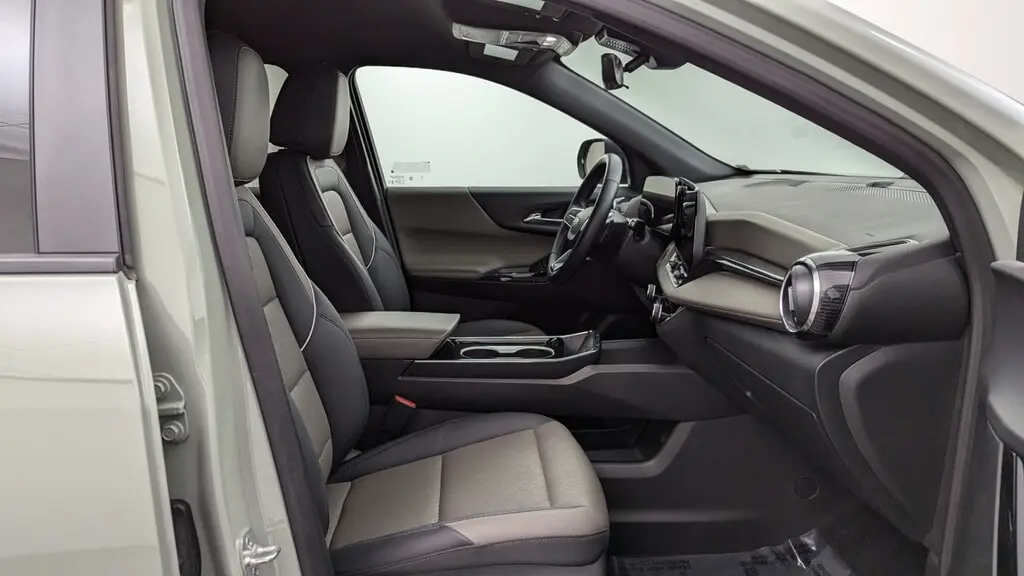 Florida Fine Cars - Used CHEVROLET EQUINOX 2025 WEST PALM FWD LT