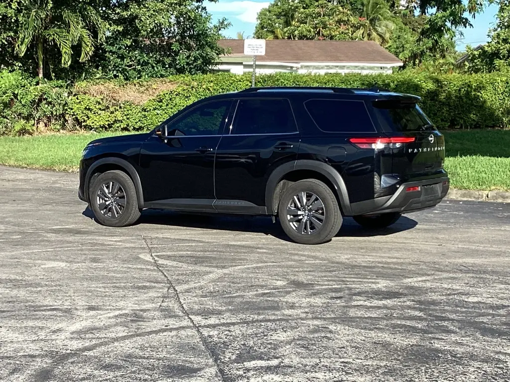 Florida Fine Cars - Used NISSAN PATHFINDER 2024 MIAMI SV