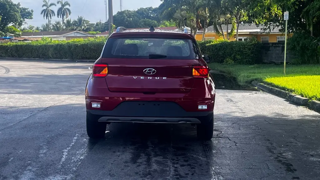 Florida Fine Cars - Used HYUNDAI VENUE 2022 MIAMI LIMITED