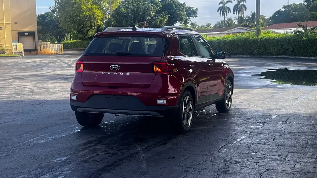 Florida Fine Cars - Used HYUNDAI VENUE 2022 MIAMI LIMITED