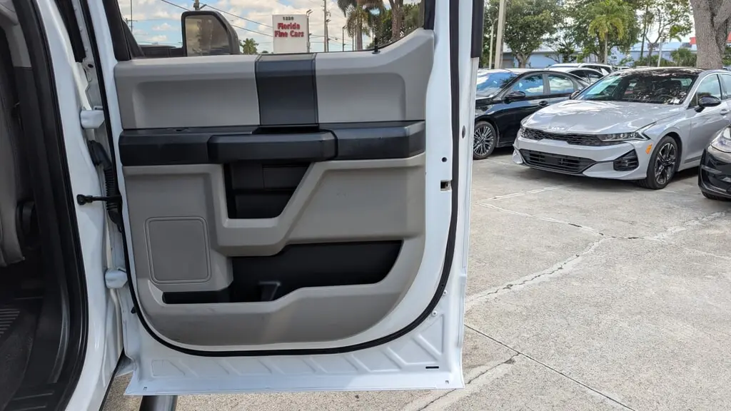 Florida Fine Cars - Used FORD SUPER DUTY F-250 SRW 2021 WEST PALM XL