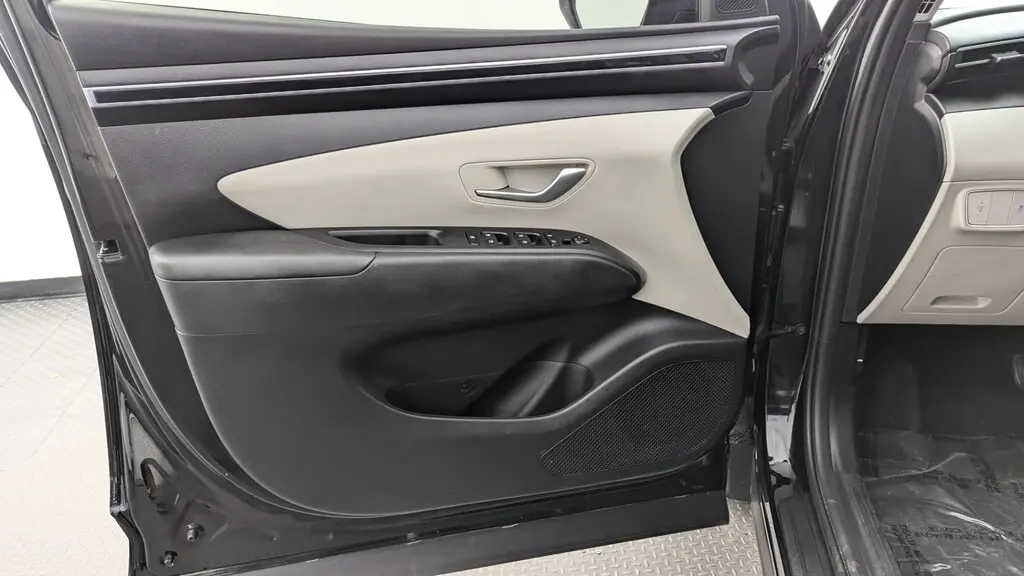 Florida Fine Cars - Used HYUNDAI TUCSON 2024 MIAMI SE