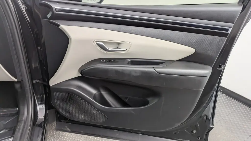 Florida Fine Cars - Used HYUNDAI TUCSON 2024 MIAMI SE